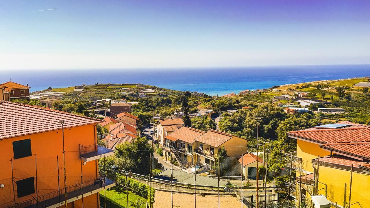 Terzorio Mar Ligure-Trilocale Vista Mare Leilighet Eksteriør bilde